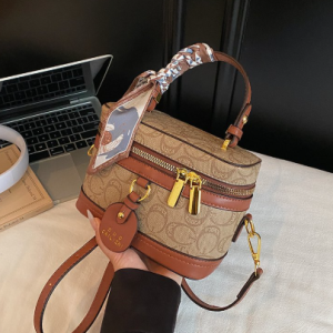 Brand Women's Bucket Bag Suitable for Daily Travel